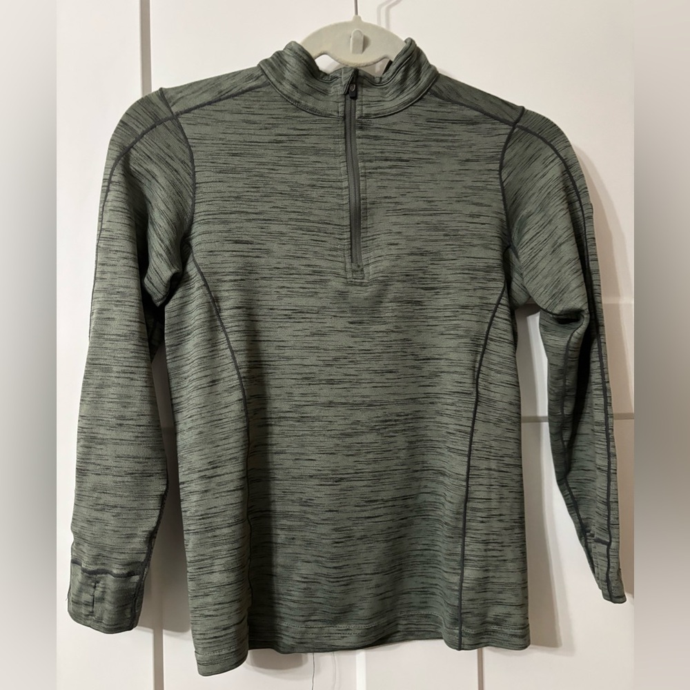 Kuhl Youth 1/4 Zip pullover with thumb‎ holes Size 10-12